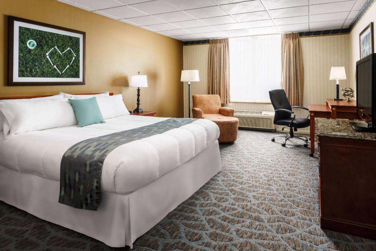 Lakeview Golf Resort Morgantown Esterno foto